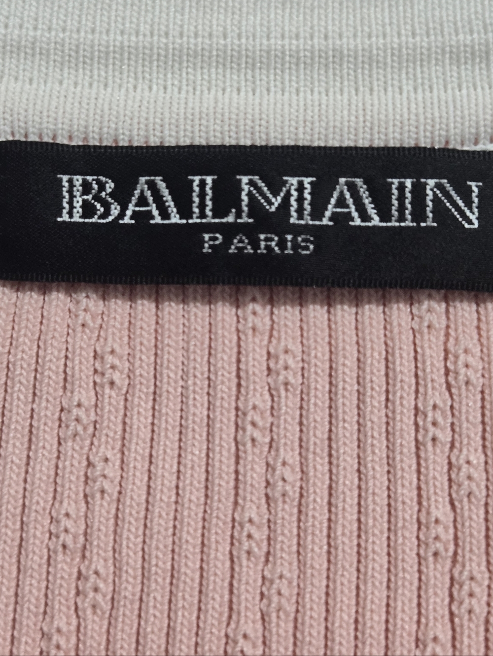 Balmain Pink Knit Cardigan with White Trim and Gold Buttons - Picture 8 of 11